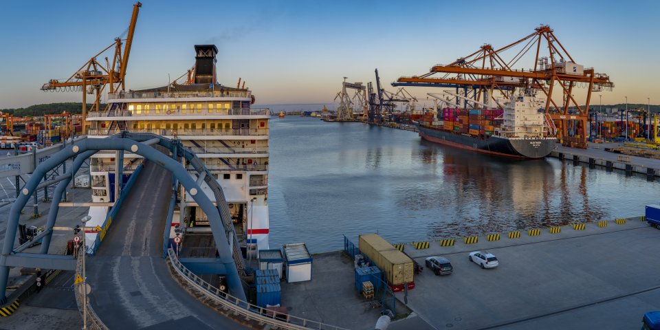 ColliCare_Logistics_opens_office_in_Poland_Gdynia_Editorial_Use_Only